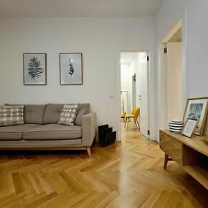 buradan rezervasyon yapın